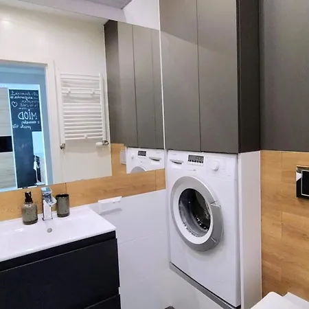 Art Апартаменты *